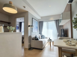 Runesu ThongLor Private clean quiet 5th floor BTS Thonglor