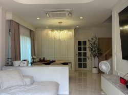 รถมือสอง อสังหาริมทรัพย์ บ้าน ปี 0 