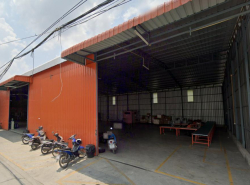 ให้เช่าโกดัง ขนาด 900 ตรม. ย่านลาดพร้าว 101 บางกะปิ