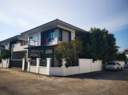 ขายบ้านเดี่ยวในศรีราชา บ้านสวย ในโครงการ เดอะคอมพลีท-ศรีราชา TP-H0510