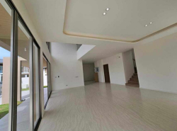 รถมือสอง อสังหาริมทรัพย์ บ้าน ปี 0 