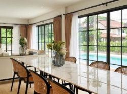 Pool villa พร้อมเข้าอยู่ 1 หลังเท่านั้น! Built-in เต็มรูปแบบ พร้อมเฟอร์นิเจอร์หรูหราครบครัน 
