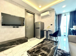 ARCADIA MILLENNIUM TOWER  ห้องใหม่แกะกล่องพึ่งโอนกรรมสิทธิ์