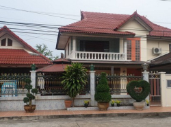 ขายบ้านเดี่ยว หมู่บ้านเคียงคลอง2 คลอง9 ธัญบุรี จ.ปทุมธานี เนื้อที่ 80 ตรว.