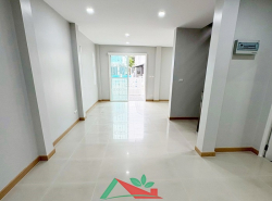 รถมือสอง อสังหาริมทรัพย์ บ้าน ปี 0 