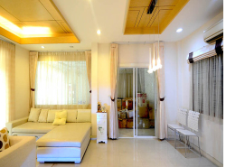 รถมือสอง อสังหาริมทรัพย์ บ้าน ปี 0 