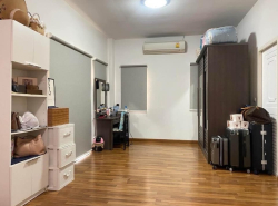 รถมือสอง อสังหาริมทรัพย์ บ้าน ปี 0 