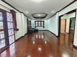 ให้เช่าบ้านเดี่ยว   ถ.ติวานนท์45  ซอยเปรมฤทัย 1    64 ตรว   อ.เมือง  นนทบุรี