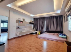 รถมือสอง อสังหาริมทรัพย์ บ้าน ปี 0 