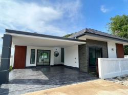บ้านสร้างใหม่ โมเดิร์น ปั้นหยา สันกำแพงสายใหม่     