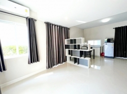 Mega บางนา เฟอร์ครบตกแต่งครบ บ้านเดี่ยวยุโรป 2 ชั้น รักสัตว์  อุดมสุข โฮมออฟฟิต เมกะบางนา 29 ตร.วา 3นอน 2น้ำ 4แอร์ 2จอดรถ 140 ตร.ม.