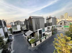 รถมือสอง อสังหาริมทรัพย์ บ้าน ปี 0 