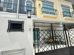 EPL-HS1261 ขายทาวน์โฮม 2 ชั้น ถนนพัฒนาชนบท 3 โครงการ The Verona Village Rama 9-Krungthepkrita เดอะ เวโรน่า วิลเลจ 