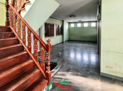 รถมือสอง อสังหาริมทรัพย์ บ้าน ปี 0 