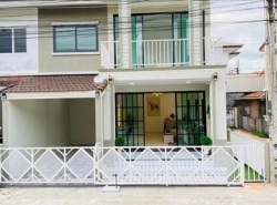 ขายทาวน์โฮมฟังก์ชั่นเท่าบ้านเดี่ยว พรชัยวิถี ต.หนองปรือ อ.บางละมุง จ.ชลบุรี 