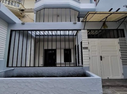 ขายทาวน์โฮม 3 ชั้น Renovateใหม่ ทั้งหลัง พหลโยธิน40 ทำเลดีมาก ใกล้มหาวิทยาลัยเกษตรศาสตร์ ใกล้ BTS มหาวิทยาลัยเกษตรศาสตร์ 350 เมตร