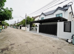 รถมือสอง อสังหาริมทรัพย์ บ้าน ปี 0 