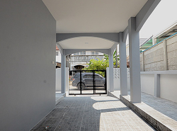 รถมือสอง อสังหาริมทรัพย์ บ้าน ปี 0 