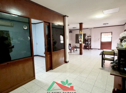 รถมือสอง อสังหาริมทรัพย์ บ้าน ปี 0 