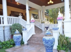 บ้านสวย สไตล์คฤหาสน์หรู แปลงหัวมุม เชียงใหม่กรีนวัลเลย์