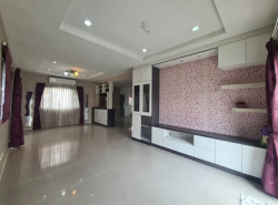 รถมือสอง อสังหาริมทรัพย์ บ้าน ปี 0 