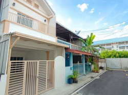 รถมือสอง อสังหาริมทรัพย์ ทาวน์เฮาส์ทาวน์โฮม ปี 0 