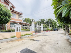 รถมือสอง อสังหาริมทรัพย์ บ้าน ปี 0 