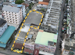 อาคาร 6 คูหาติดกัน ทำเลดี หัวมุม ติดถนนสุขุมวิท 113 การันตรีมีผู้เช่าทันที!!! พร้อมรายได้ค่าเช่า 1xx,xxx บ/เดือน!!!