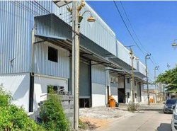 ให้เช่าโกดังสินค้า สำนักงาน ซอยลาดกระบัง 14/1 พื้นที่ 300 ตารางเมตร ใกล้สุวรรณภูมิ