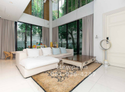 428910 ขายบ้าน อิสสระ เรสซิเดนซ์ พระราม 9  ขนาด 96 ตร.วา พื้้นที่ใช้สอย 530 ตรม. 