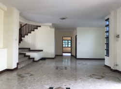 อสังหาริมทรัพย์ - บ้าน