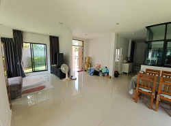 รถมือสอง อสังหาริมทรัพย์ บ้าน ปี 0 