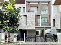 NTG802 ให้เช่า บ้านเดี่ยว เดอะ เจนทริ พัฒนาการ ตกแต่งพร้อมอยู่ ใกล้ Club house เพดานสูง Double Volume ใกล้เมือง ใกล้ทางด่วน บนถนนพัฒนาการ