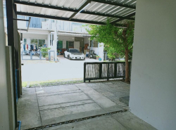NTG888ให้เช่าทาวน์เฮ้าส์ 2 ชั้น 3 ห้องนอน 2 ห้องน้ำเฟอร์นิเจอร์ครบ หมู่บ้านแพลนท์ ซิตี้ นาคนิวาส 48