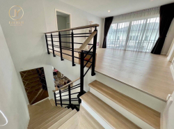 รถมือสอง อสังหาริมทรัพย์ บ้าน ปี 0 
