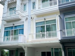 รถมือสอง อสังหาริมทรัพย์ บ้าน ปี 0 