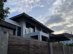 รถมือสอง อสังหาริมทรัพย์ บ้าน ปี 0 