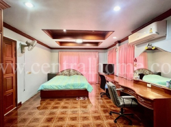 รถมือสอง อสังหาริมทรัพย์ บ้าน ปี 0 