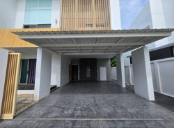 บ้านเดี่ยว 2 ชั้น ในโครงการ มาลาดาแกรนด์คูลีย์ สันกำแพง 