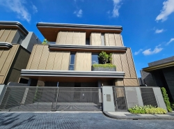 รถมือสอง อสังหาริมทรัพย์ บ้าน ปี 0 