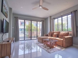 บ้านให้เช่า 25,000 บาท/เดือน โซนหางดง หมู่บ้านเกรซแลนด์​ บ้านเดี่ยว 2 ชั้น บ้านสวย หลังใหญ่ เฟอร์นิเจอร์ครบ เดินทางสะดวกสบาย