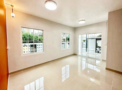 รถมือสอง อสังหาริมทรัพย์ ทาวน์เฮาส์ทาวน์โฮม ปี 0 