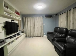 รถมือสอง อสังหาริมทรัพย์ บ้าน ปี 0 