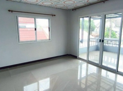 อสังหาริมทรัพย์ - ที่ดิน