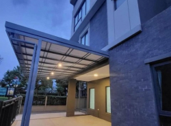 ให้เช่าบ้านแฝด 3 ชั้นหลังใหญ่ 4 ห้องนอน บ้านกลางเมือง รามอินทรา 83 สเตชั่น ติดสวน ใกล้รถไฟฟ้าสายสีชมพู หลังมุม วิวสวน พร้อมอยู่ 