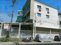 ขาย ทาวน์เฮาส์ ขนาด 36.4 ตร.วา อาคารเปล่า 3 ชั้นครึ่ง ติดถนน เดินทางสะดวก ใกล้ม.กรุงเทพ