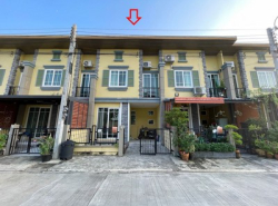 หน้าบ้านไม่ชนใคร!! ขาย ทาวน์โฮม 2 ชั้น Golden Town เพชรเกษม-พุทธมณฑลสาย 3 ติดถนนใหญ่ ใกล้ถนนพรานนก-พุทธมณฑลสาย 4, 