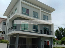 ขายบ้านเดี่ยว 3 ชั้น ม.คาซ่าแกรนด์ สุขาภิบาล 5 แปลงมุม