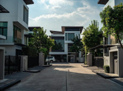 ให้เช่าบ้านเดี่ยว 2 ชั้น โครงการ กลางกรุง เกษตรนวมินทร์ Type xl ใหญ่สุดในโครงการ