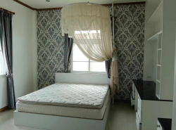 H427 ให้เช่าบ้านเดี่ยว พร้อมสระว่ายน้ำ ซอยหนองหิน 3 ห้องนอน